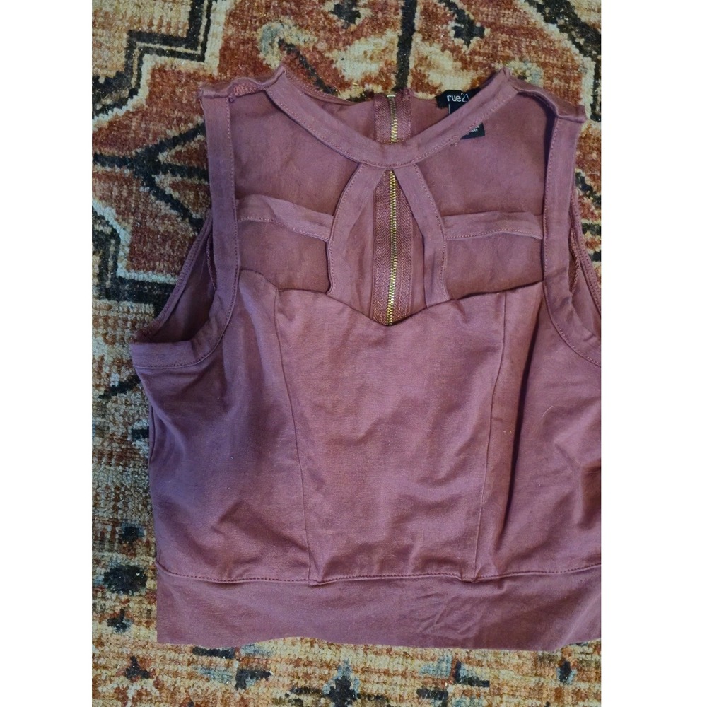 Rue21 Womens Mauve Cage Neck Cutout Crop Top Gold Back Zipper Medium